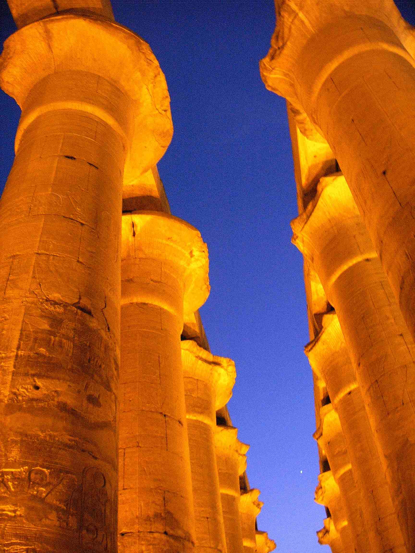 columns lit